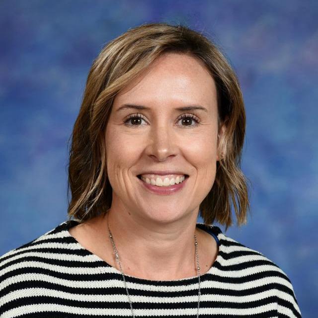 ElizabethHinz's Profile Photo