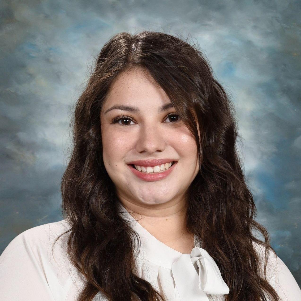 RuthieSanchez's Profile Photo
