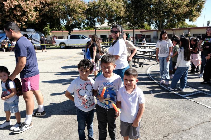 Vejar Elementary’s Fall Harvest Festival - image for web