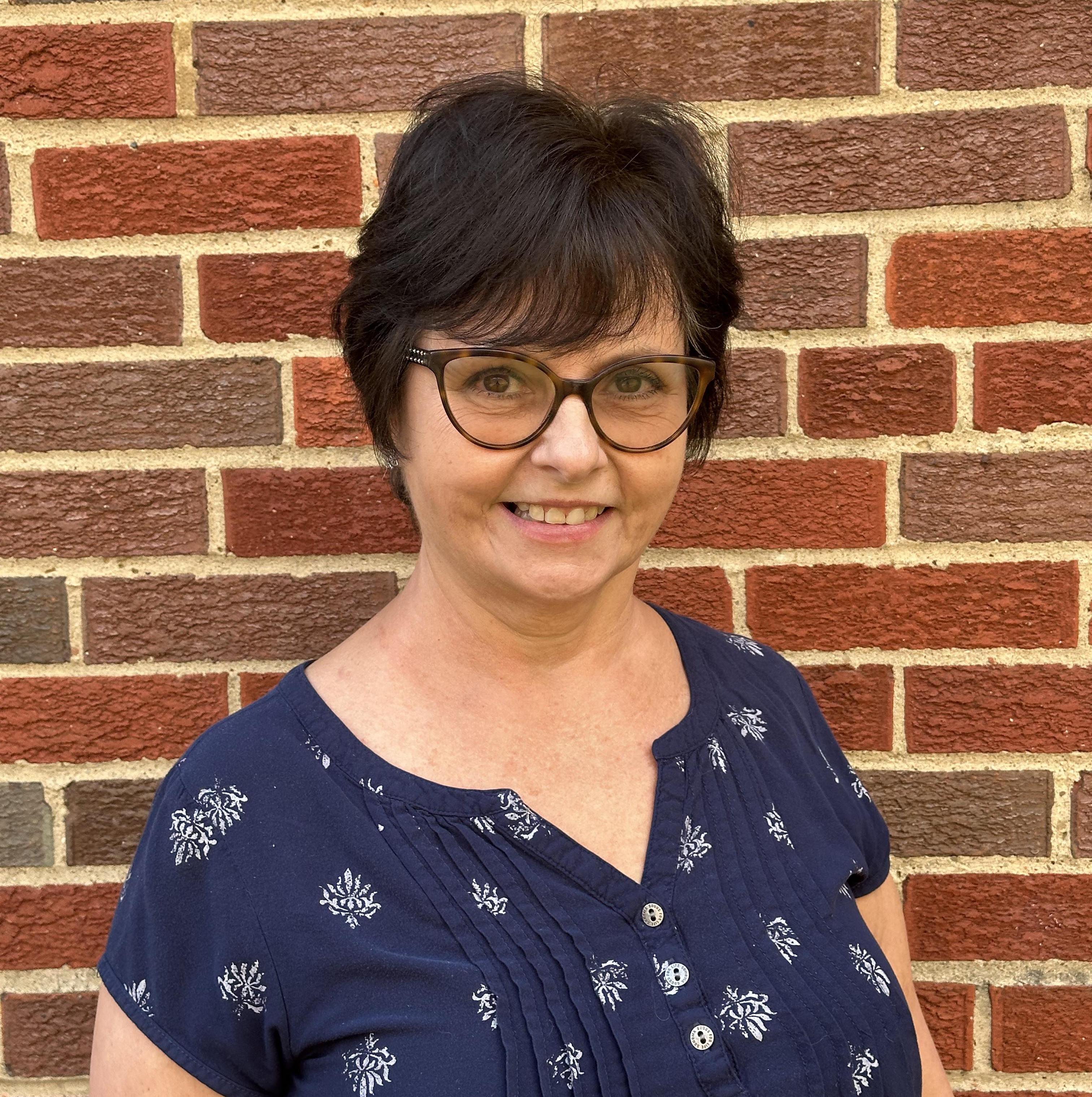PeggyHyland's Profile Photo