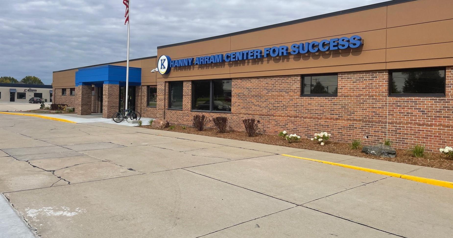 Hanny Arram Center