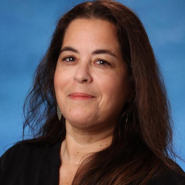 GloriaTrueba's Profile Photo