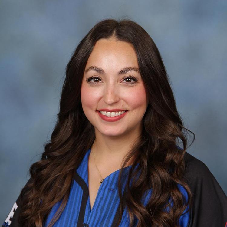 CristinaGuerra's Profile Photo
