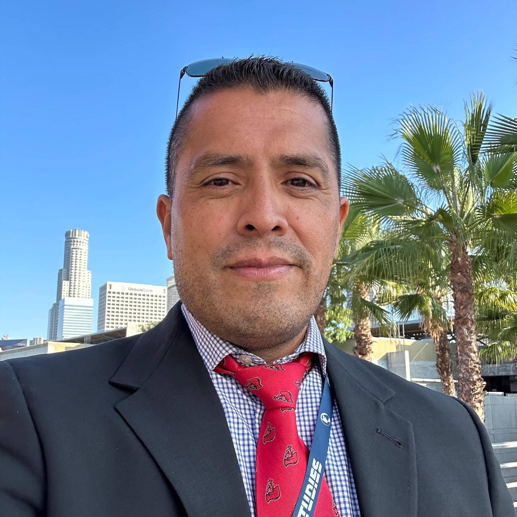 ErnestoCastro's Profile Photo