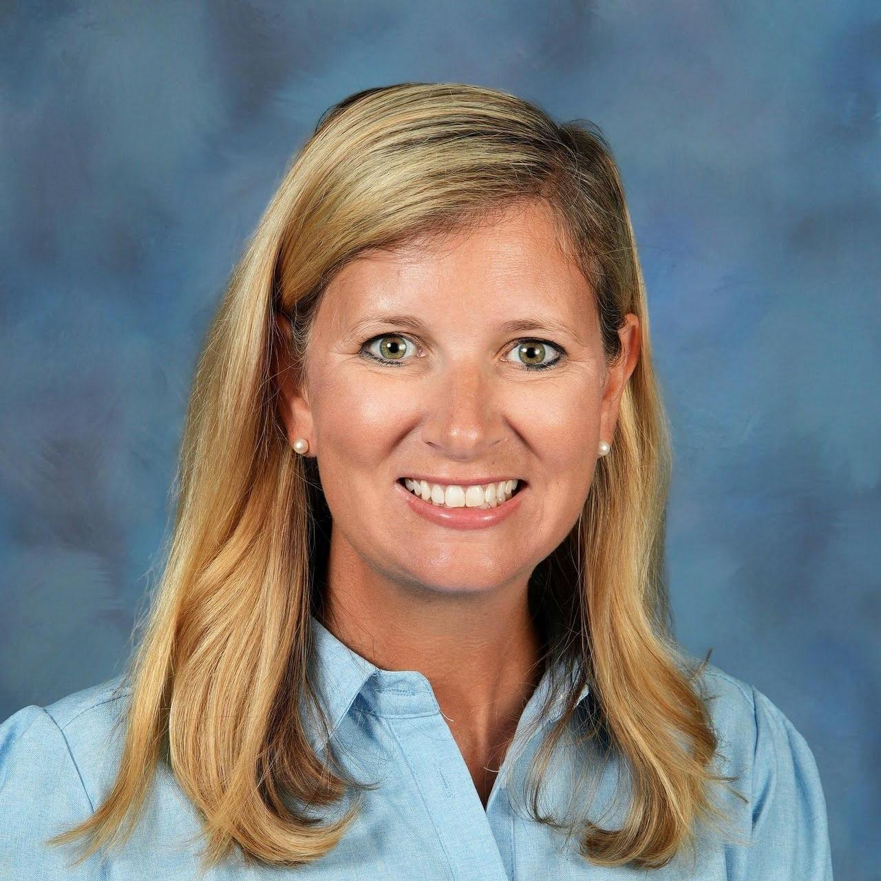 EveTrotter's Profile Photo