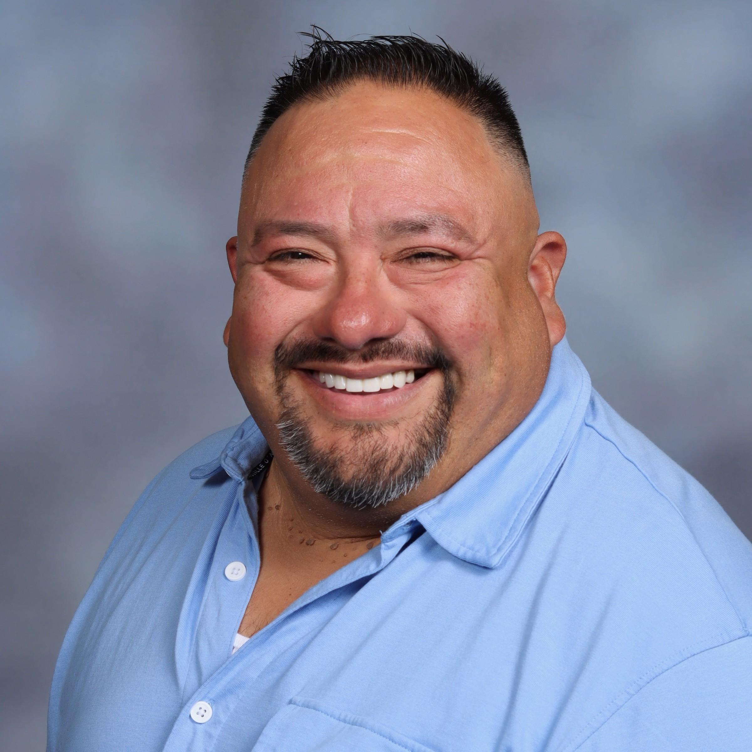RogelioCastaneda's Profile Photo
