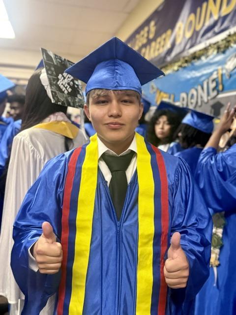Congratulations, Class of 2026! / ¡Felicidades, promoción de 2026! Featured Photo