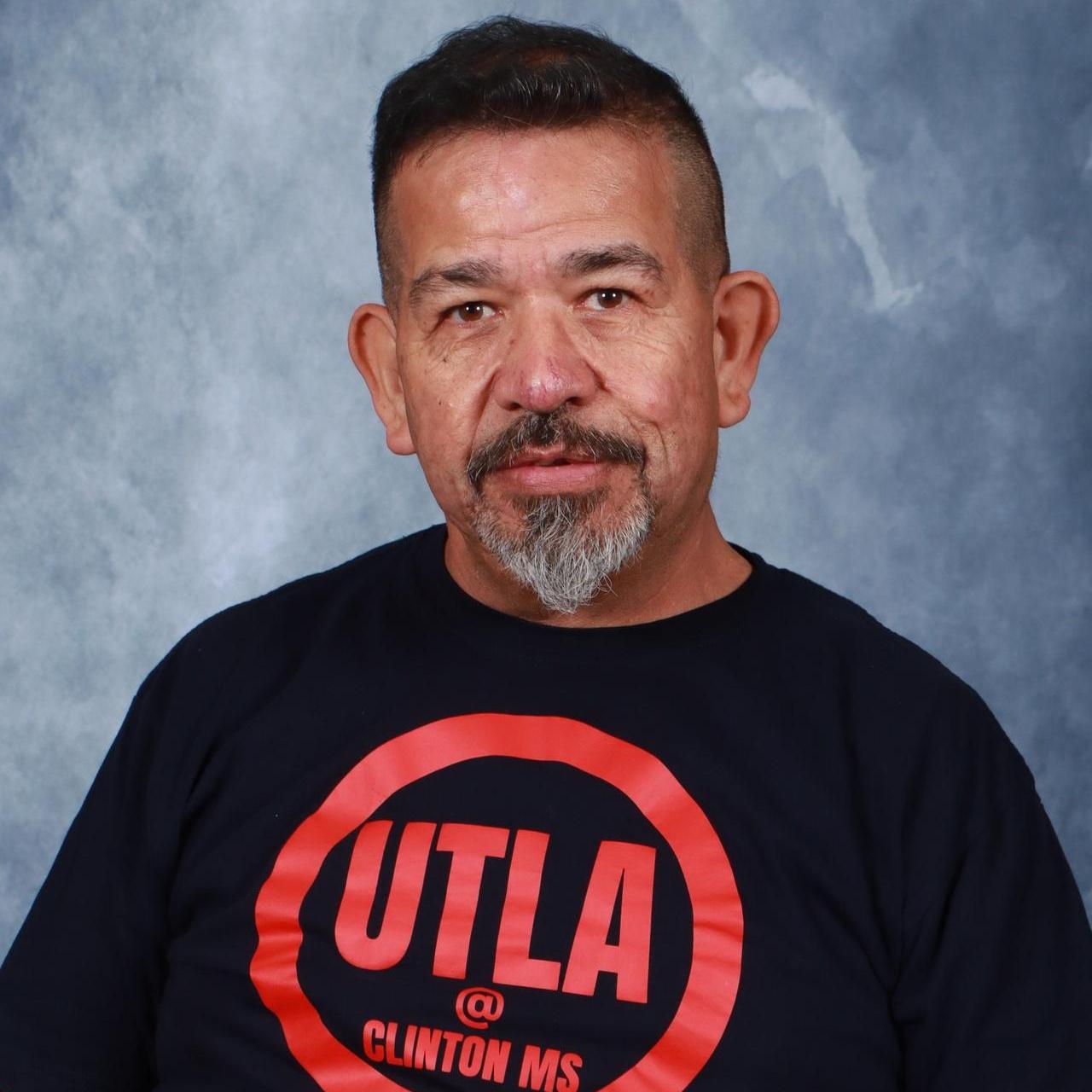 OscarPonce's Profile Photo