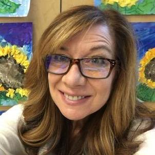 JulieYoung's Profile Photo