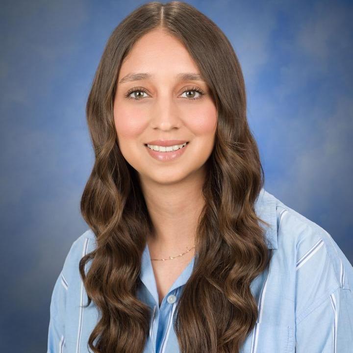 BrendaPrado-Flores's Profile Photo