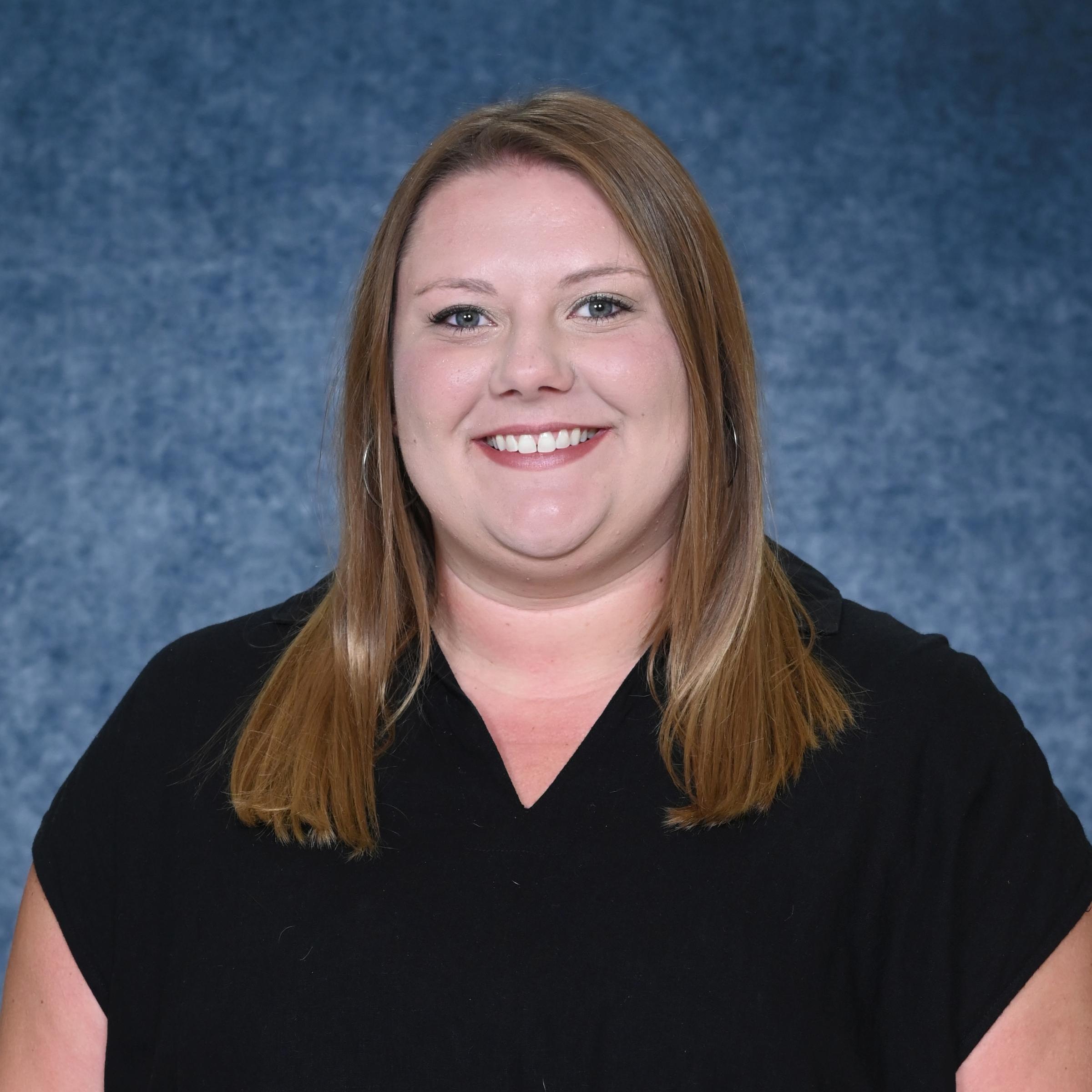 LinzieHoyt's Profile Photo