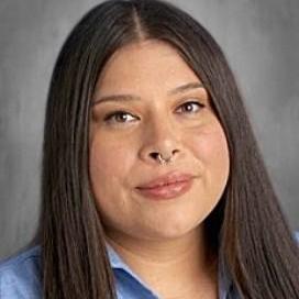 AdrianaBelmontes's Profile Photo