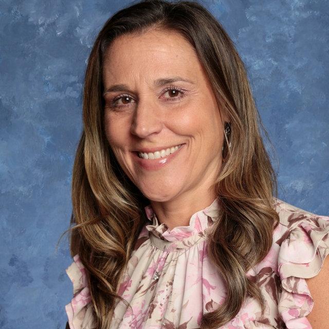 LisaDelfino's Profile Photo
