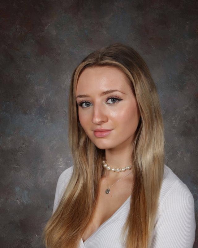 Sofia Chalamidas '23 to Sing at Carnegie Hall Featured Photo
