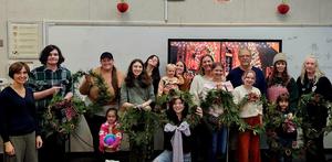 wreath making photos