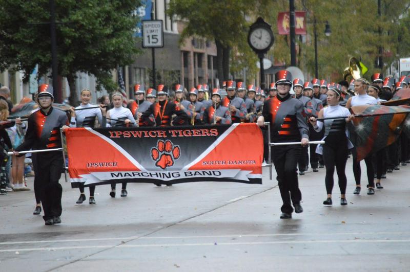 Ipswich Band participates in the Gypsy Day parade