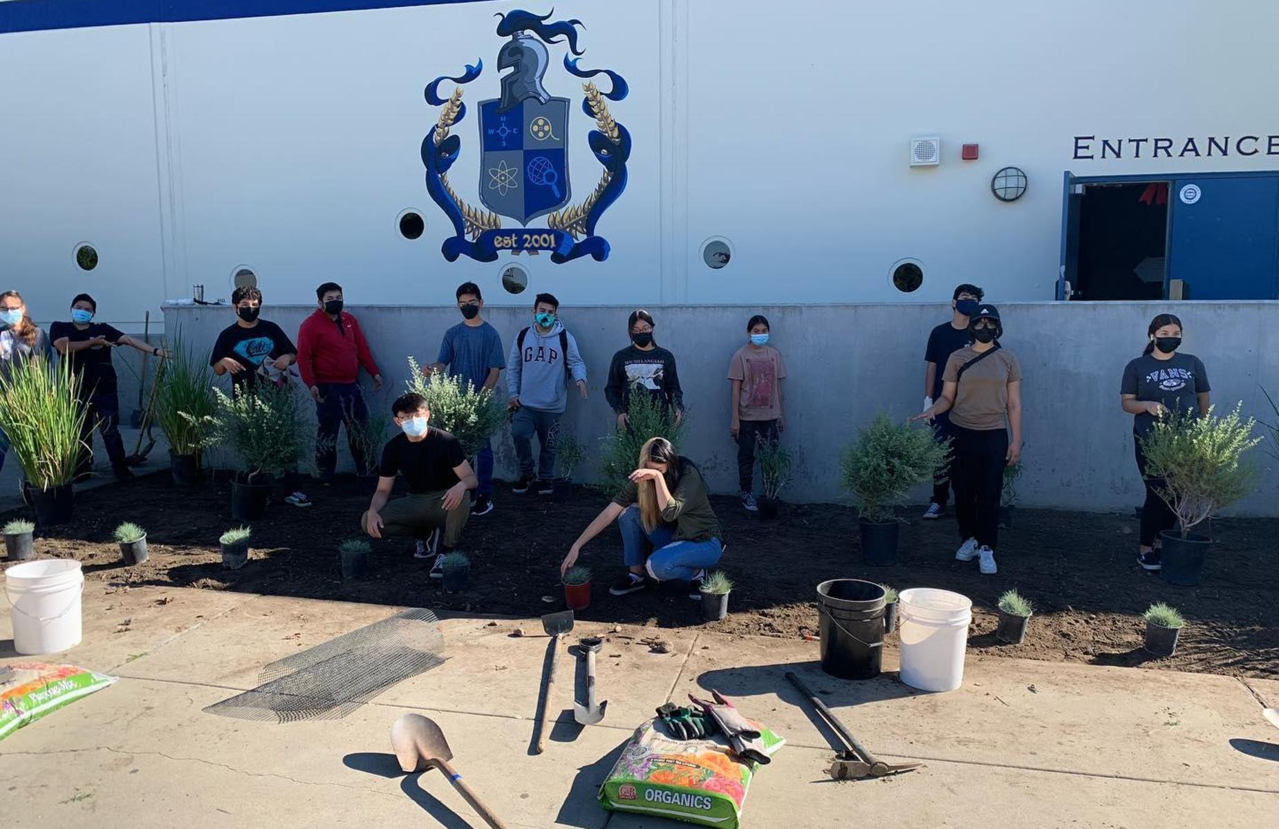 Thank you to our @VillageAcadPUSD Knights and staff for serving our community on a weekend! We are #PROUD of their hard work and admire their dedication to a beautiful garden project!