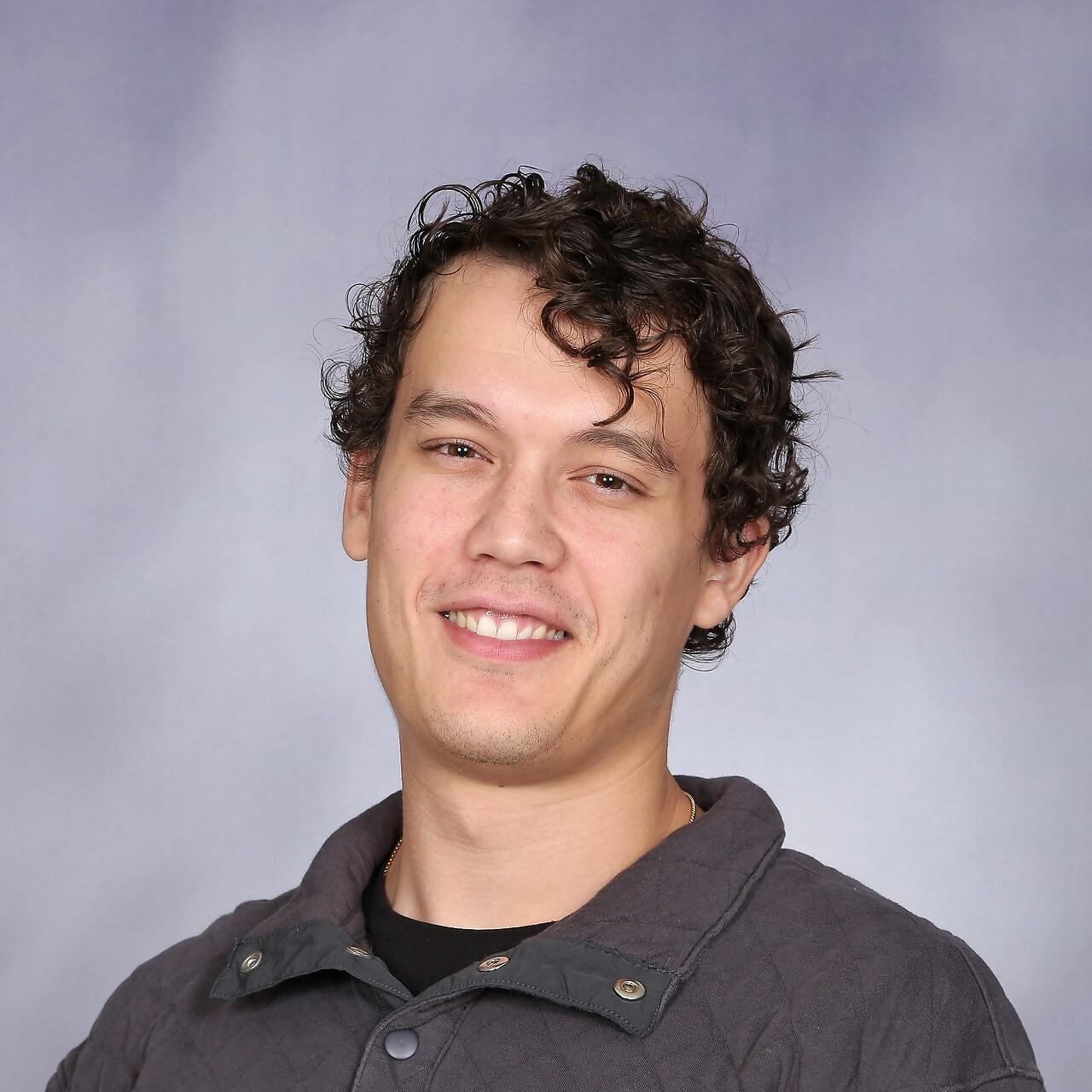 EdwardSimmons's Profile Photo