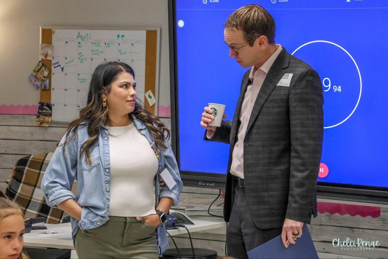 Commissioner Morath visits with teaching staff