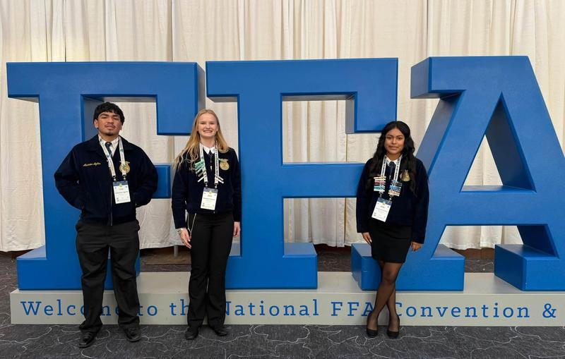 Dime Box FFA Takes on the 99th National FFA Convention! 🐄🐖 Thumbnail Image