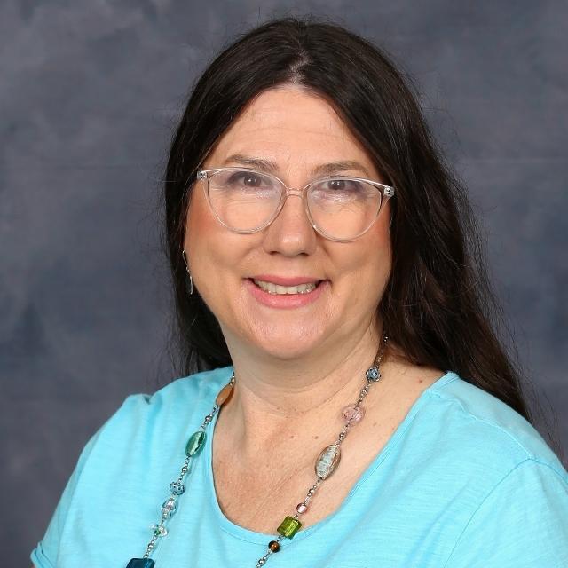 SaraBrosious's Profile Photo