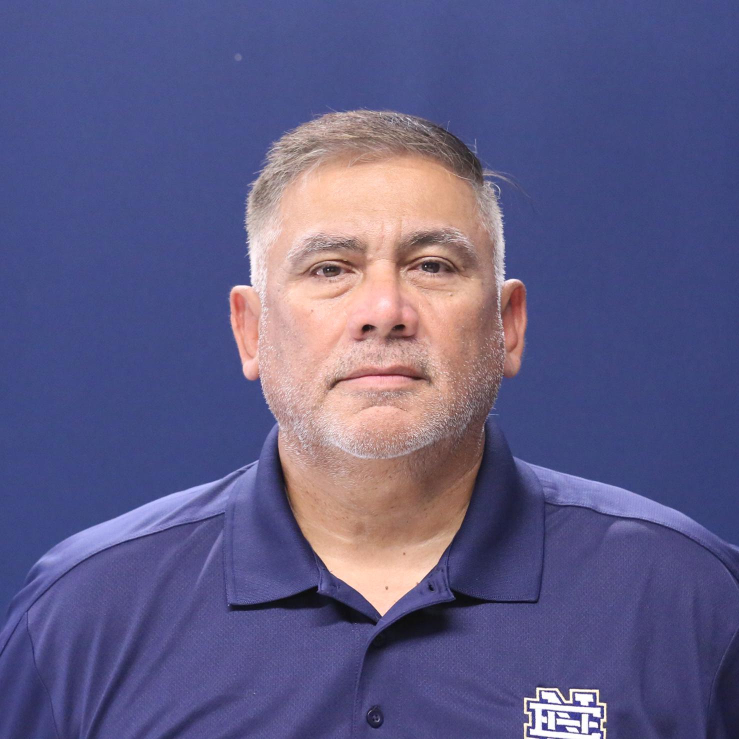 EstebanFlores's Profile Photo