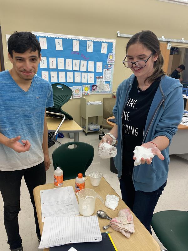 THS students making slime