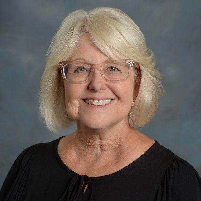 VickiMcNally's Profile Photo