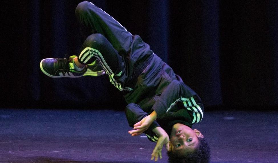 Break Dancing