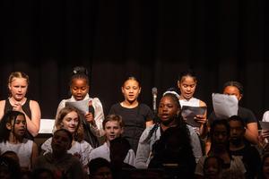 Several members of the chorus