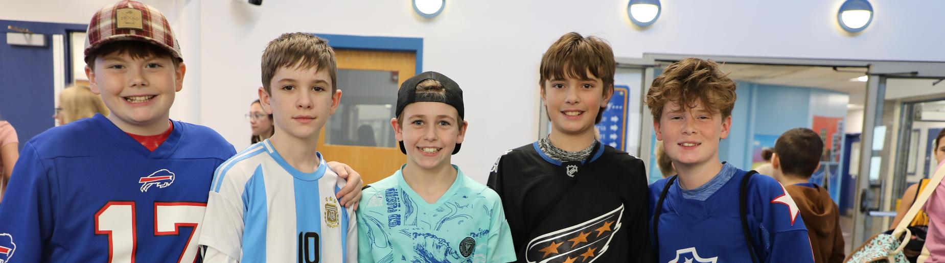 MS students on jersey day