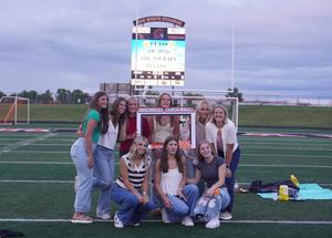 Seniors gather for special last first-day photos.