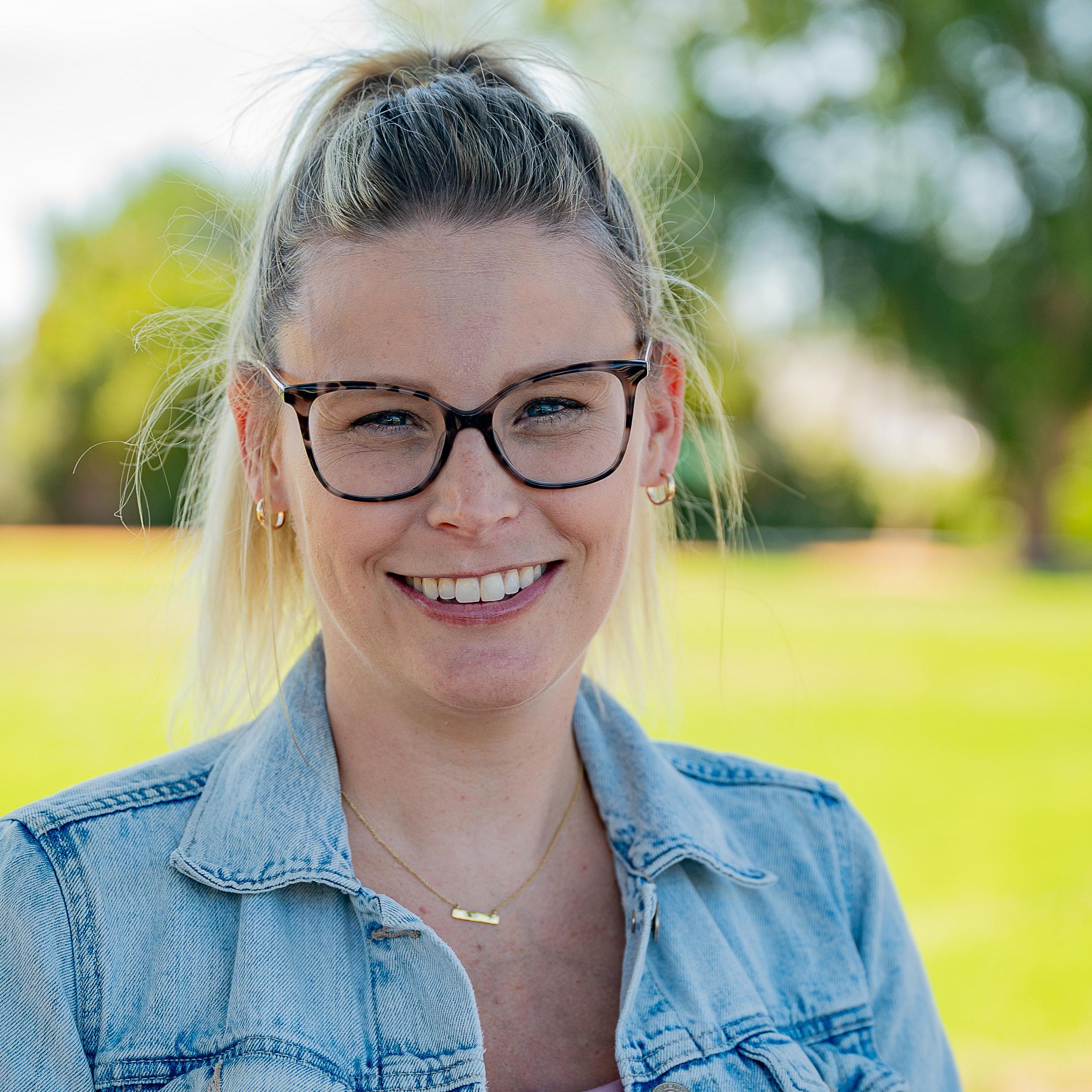 CaitlinEmery's Profile Photo