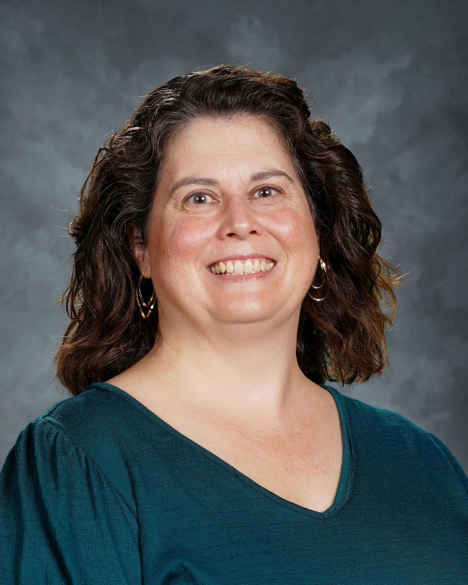 headshot of Amy Smith