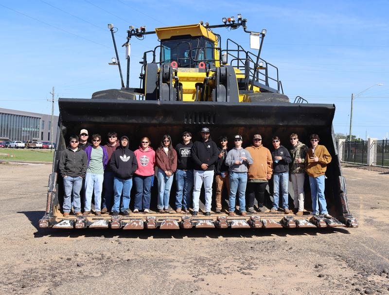 SHHS Welding Students Tour Komatsu