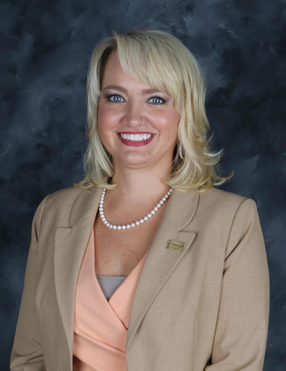 Headshot of Dr. Shanna Hensley