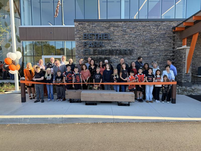 Ribbon-Cutting