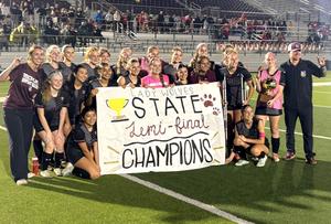 Davenport High School Girl Soccer Team 2025-2026
