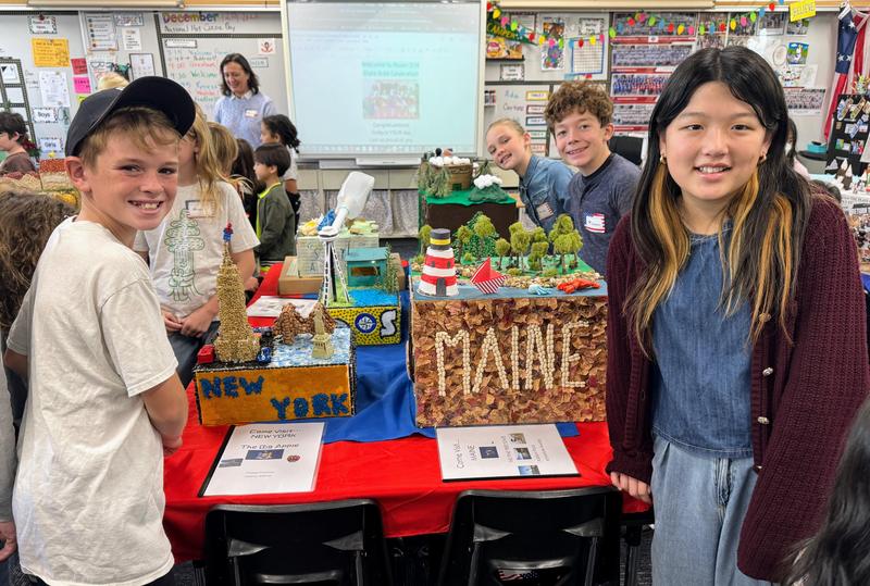 Arroyo Vista fifth graders from Lisa Clark’s class share their state projects. (Photo Courtesy of South Pasadena Unified School District)