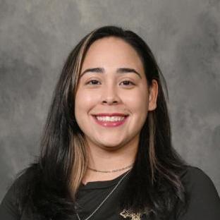 YasmaraCuevas's Profile Photo