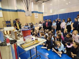 TDSA students have a lot of questions about bees and honey