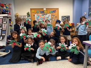 students proudly display their hoppy purim cards!