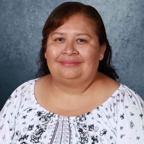 MariaMonzon's Profile Photo