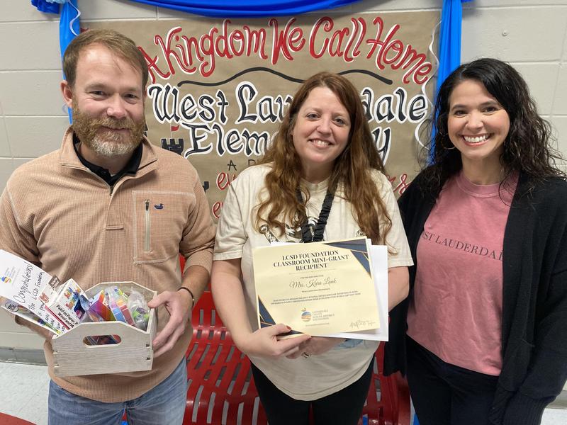 West Lauderdale Elementary LCSD Foundation Art Mini-Grant Presentation