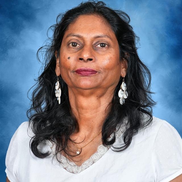 SurekhaD'Souza's Profile Photo