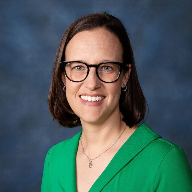 ElizabethNava's Profile Photo