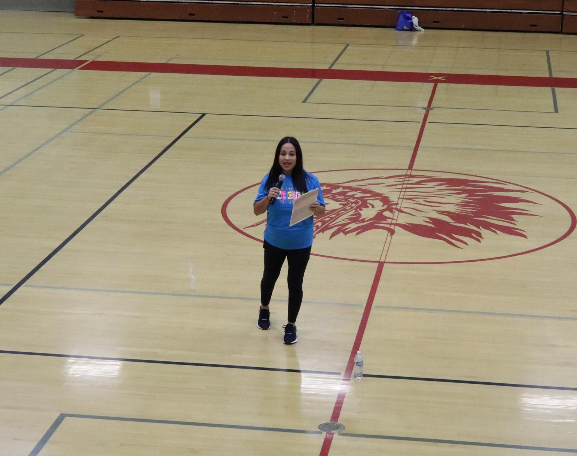students and staff enjoying Freshman Orientation