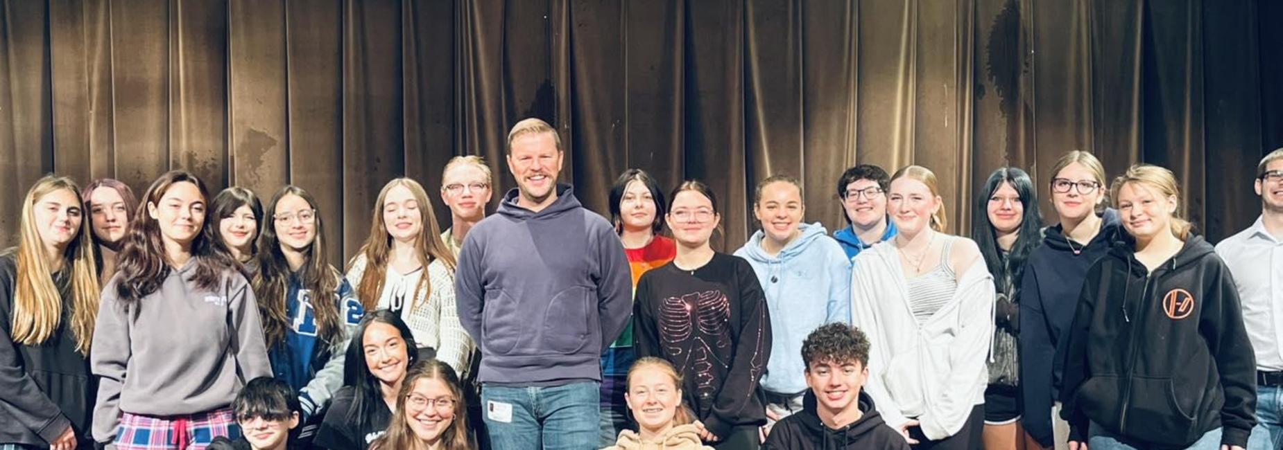 Performaing Arts students and Brad Broman