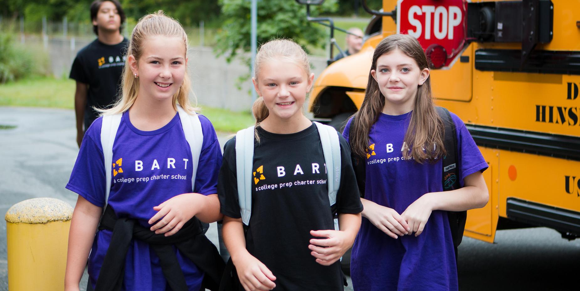 3 BART students getting off the bus