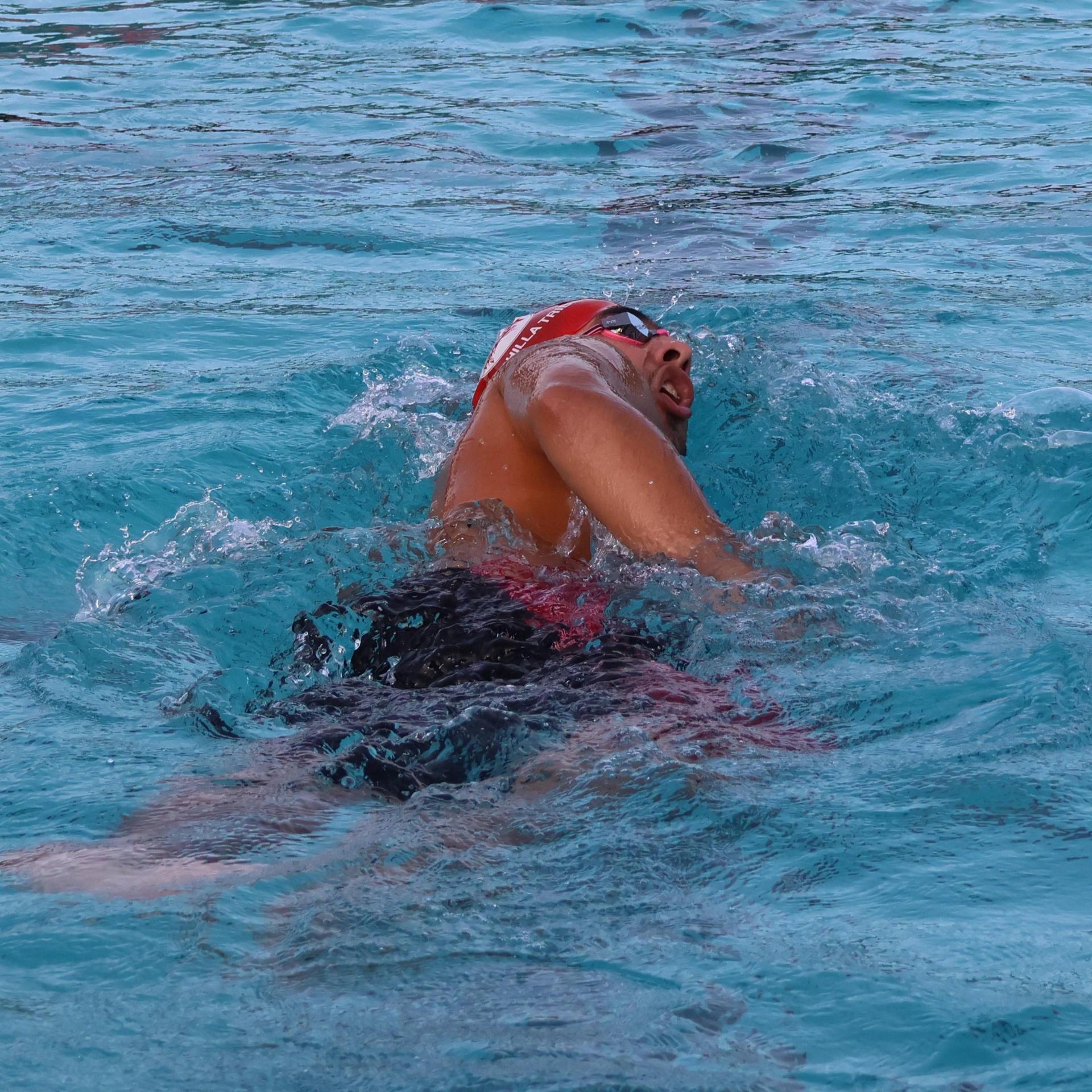 Ross Munoz swimming